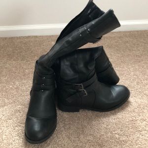 Target brand black boots